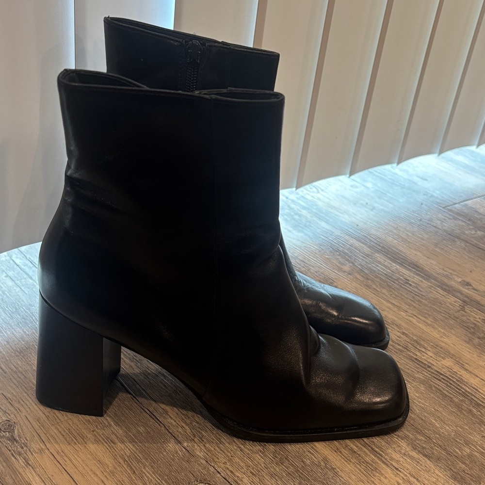 Paul green black leather heeled ankle boot size 5 - Picture 2 of 8
